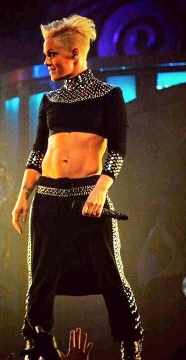 Pink Banging Body & Hot Ass & Petite Suckable Tits Has Me Dripping For The Goddess 🥵 #6jAREwZ3